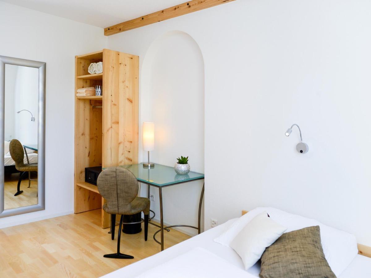 Hotel Baders Krone Laupersdorf Extérieur photo