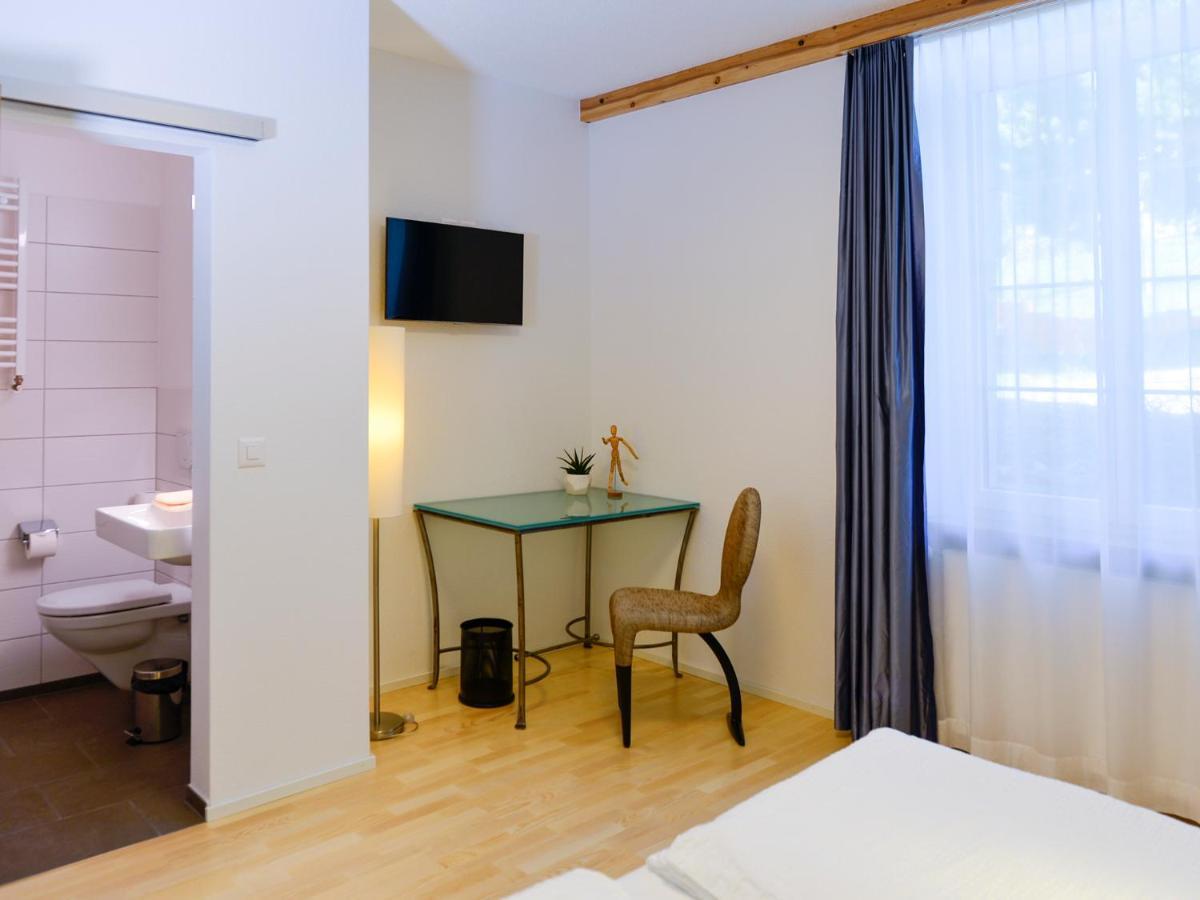 Hotel Baders Krone Laupersdorf Extérieur photo